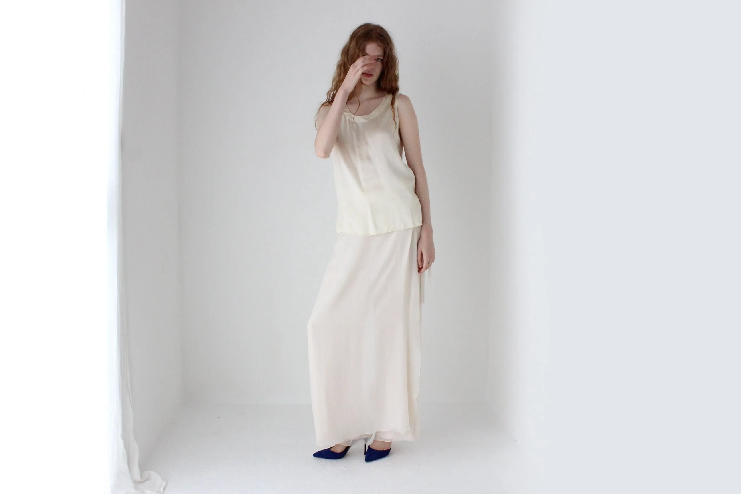 90s Pure Silk Sleeveless Tank Top in Ivory Satin