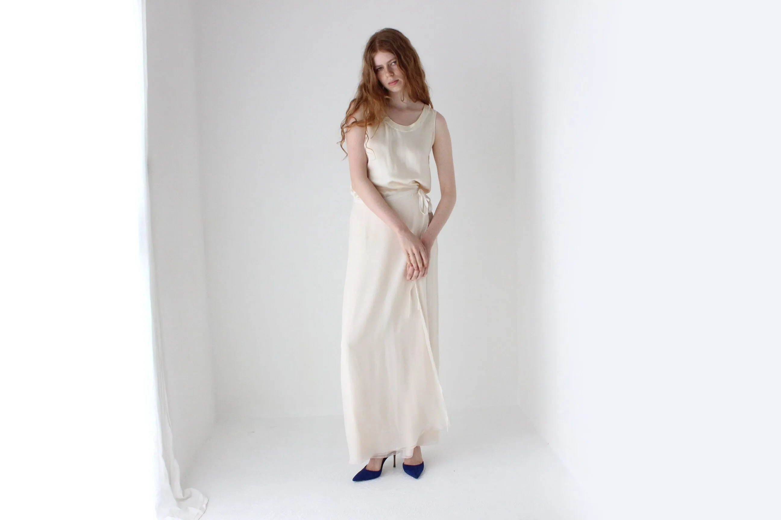 90s Pure Silk Sleeveless Tank Top in Ivory Satin