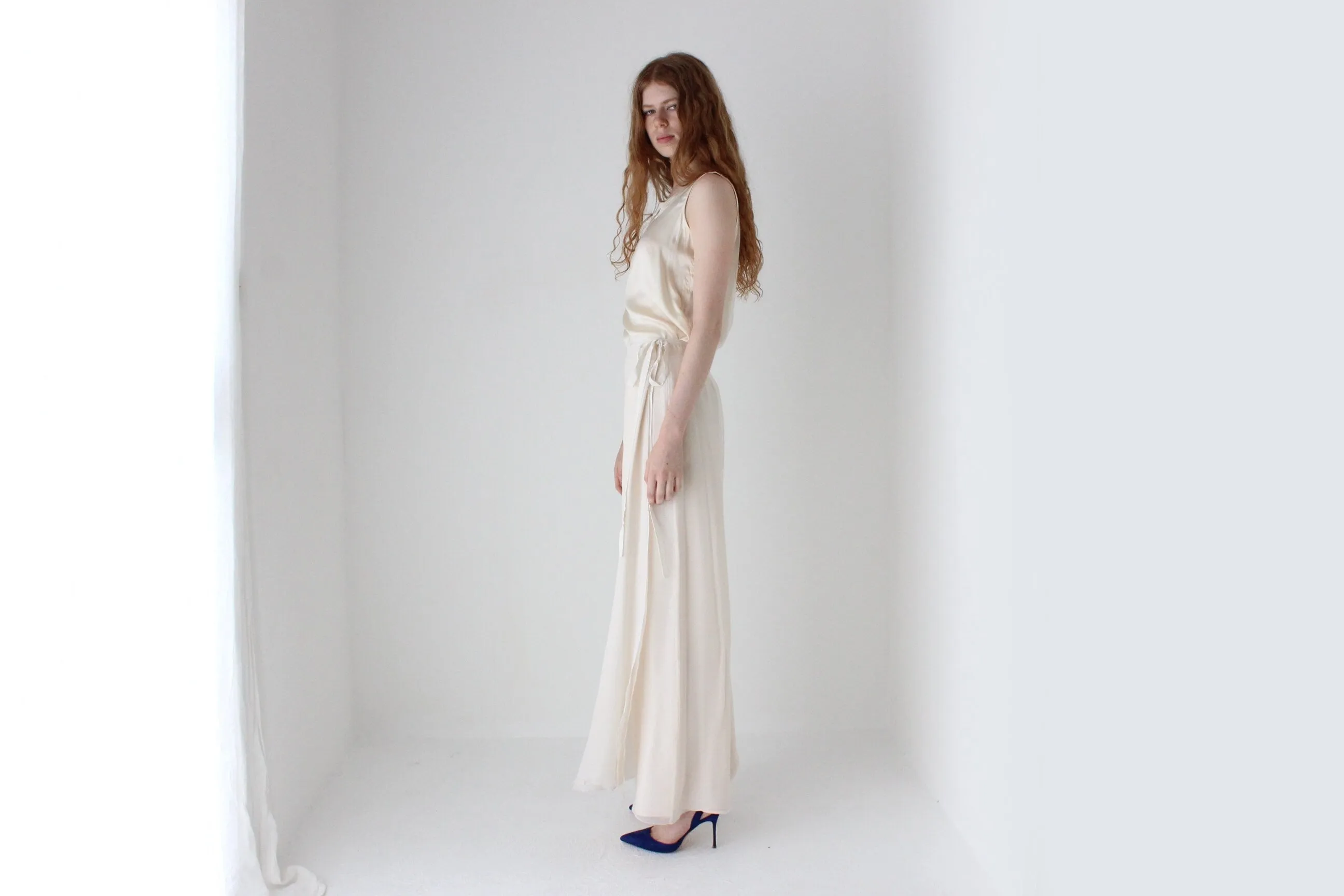 90s Pure Silk Sleeveless Tank Top in Ivory Satin