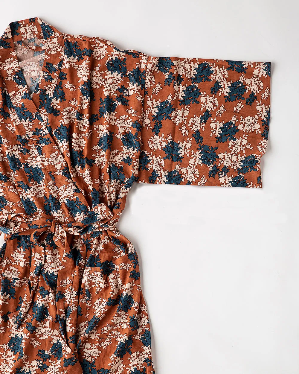 Kingella Robe